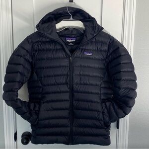 Patagonia Men's Down Sweater Hoody, Medium